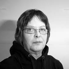 Beth Tooley's Instagram, Twitter & Facebook