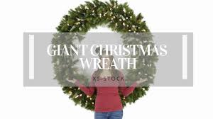 Large or giant wreath candy cane bow 2 sizes christmas holiday outdoor indoor red white big door wall basket lamp post mantel stairs mailbox rusticreeds. Giant 60 Pre Lit Christmas Wreath Decoration Youtube
