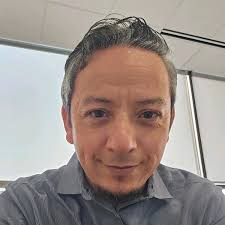 Noel Palacios's Instagram, Twitter & Facebook