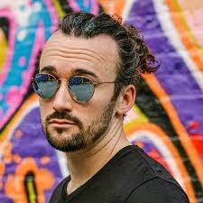 David Meder's Instagram, Twitter & Facebook