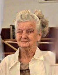 Loree Campbell's Instagram, Twitter & Facebook