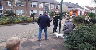De hulpdiensten in soesterberg reageren onder meer op. Bewoners Ademen Rook In Bij Brand In Soesterberg Amersfoort Destentor Nl