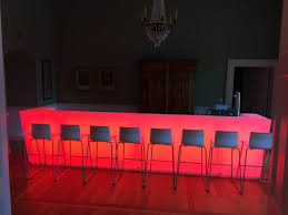 So benötigen sie zum beispiel eine bar, wenn sie ihren heimischen partykeller ausstatten wollen. Eventic Lightbar Rgb Led Tresen Ecken Set Eventic Konzeption Und Umsetzung Von Events Im Sauerland