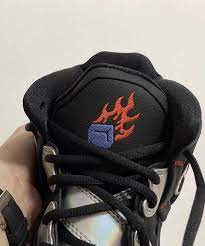 But there's an added bit of drama to this sneaker leak, because kyrie irving himself has come forward with a rather harsh statement panning his own upcoming sneaker. G6umssji25npum