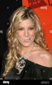 Tori spelling hi-res stock photography and images