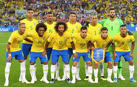 ¿cómo le vas a pagar a marta lo mismo que a neymar? Seleccion De Brasil Temporada 2017 18 Casemiro Paulinho Thiago Silva Miranda Alisson Neymar Wil Selecao Brasileira Selecao Brasileira De Futebol Fifa