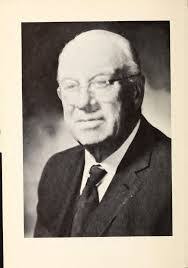 Anna Tien's Instagram, Twitter & Facebook