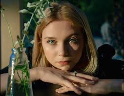 Anya 项目:: 照片、视频、徽标、插图和品牌:: Behance