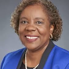 Mitzi Cotton's Instagram, Twitter & Facebook