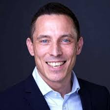 Gary Shelly's Instagram, Twitter & Facebook