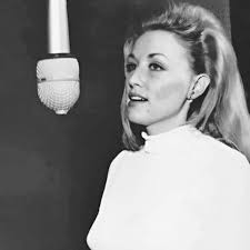 You can see a Bit of her niece Miley Cyrus here