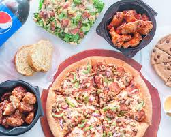 Pizza hut has updated their hours, takeout & delivery options. Order Pizza Hut Ogilvie Delivery Online Chicago Menu Prices Uber Eats