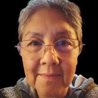 Edith Bergstrom's Instagram, Twitter & Facebook