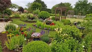 Maybe you would like to learn more about one of these? Illinois Road Trip Round Up Public Gardens Bloomington Normal Illinois