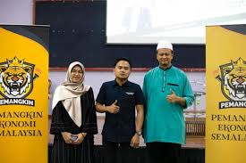 Ustadz nababan kajian ilmiah debat agama, debat islam debat ustadz nababan vs pendeta ustadz syamsul arifin nababan mengungkap kesesatan murtanya si saifudin ibrahim (ustadz ceramah islami nababan debat islam dan kristen, ceramah, ceramah lucu, ceramah islami. Di Pentas Pemangkin Syamsul Debat Dedah Tawaran Rm300 Untuk Ceramah Motivasi Buat Dirinya Insaf Kalaulah Aku Tolak Hari Tu I Suke Mstar