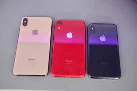 The apple iphone xs, xs max and iphone xr all run on the same hardware, as the iphone x and iphone 8 models did. Iphone Xr Vs Iphone Xs The Definitive Verdict