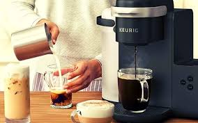 Great for small spaces and small budgets, the little brewer can make coffee in under a minute. Top 14 Best K Cup Coffee Maker Reviews Buying Guide In 2021 Boatbasincafe