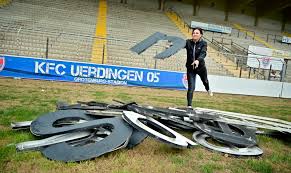 Liga ist laut einer machbarkeitsstudie möglich. Neuer Rasen In Der Grotenburg Geht Es Nun An Das Grun Lokalklick Eu