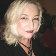 Cherie Summers's Instagram, Twitter & Facebook