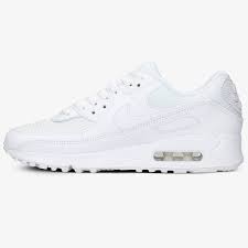 Others see its value as a collector's item and put this sneaker on reserve as solely a fashion item. Nike Air Max 90 Cq2560 100 Weiss 118 99 Sneaker Sizeer De