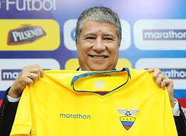 Renato ibarra revela que su salida de ecuador en la copa américa fue decisión del 'bolillo' gómez. Bolillo Gomez Asume Por Segunda La Direccion Tecnica Del Ecuador La Republica Ec