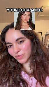 I tend to do a heavy eye look and have almond eyes too so maybe, but why  did i get her with a silly little chill sunday natural look?? #madisonbeer  #honored