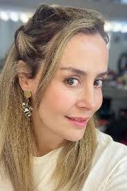 Ana Wills's Instagram, Twitter & Facebook