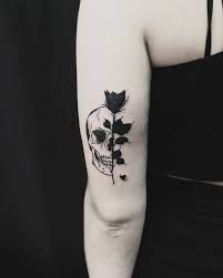 Lovely Tattoo Skull Rose Tattoos Scary Tattoos Feminine Skull Tattoos