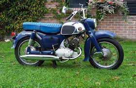 Honda 150cc Twin 1964 model C95 | Dutch Lion Motorbikes
