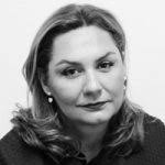 Σειρά εκπομπών με παρουσιάστρια την ευη κυριακοπουλου, κατά την οποία ένας επώνυμος καλεσμένος φωτίζει προσωπικές και φιλικές στιγμές που έζησε με. Eyh Eytyxws Ti Krima Protagon Gr