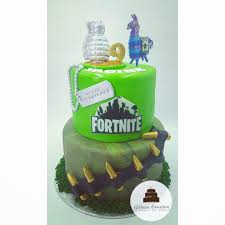 Gateau D Anniversaire Fortnite Gateau Creation Gateau Anniversaire Piece Montee Gateau Anniversaire