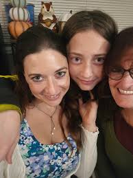 Olson Buffy (@firevinyasa_by_buffy) • Instagram photos and videos