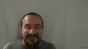 Ryan Elswick's Instagram, Twitter & Facebook