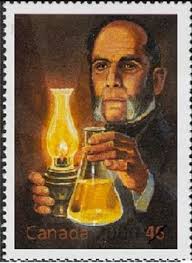 煤气煤油灯 Gas Kerosene Oil Lamp. In 1846 Abraham Pineo Gesner invented a  substitute for whale oil for lighting, distilled from coal. Later made from  petroleum, kerosene became a popular lighting fuel. Modern