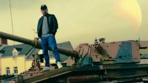 A mellékhatás thrillersorozat azokról szól, akik akarnak gyereket és azokról akik nem. Pimasz Karos Mellekhatas Ft Beksz Produced By Beksz Youtube