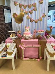 Gorgeous Gold Pink White Sweet Minnie Mouse Table By The Day Of Follow Minnie Birthday Party Minnie Mouse Theme Party Minnie Mouse Birthday Party Decorations
