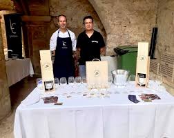 Espacio Liceo, el nuevo gastrobar que se está marcando Luis Estopiñán