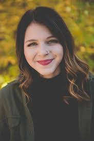 Christel Bender's Instagram, Twitter & Facebook