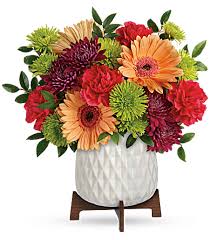 We offer low prices and same day champaign flower delivery. Abbott S Florist Your Florist In Champaign Illinois Il