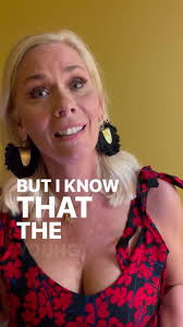 We're backstage at the #GrandOleOpry!! 😬😬 #LeanneMorgan #Opry  #BigPantyTour