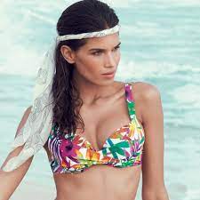 Les maillots de bain peuvent être retournés dans les 45 jours suivant la date d'achat s'ils n'ont pas été utilisés et s'ils disposent toujours de leur protection hygiénique. Maillot De Bain Push Up Le Must Have De L Ete