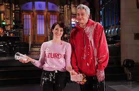 Watch Claire Foy Crush The Most Proper British Version Of Rapper S Delight Ever On Tonight Show Saturday Night Live Rapper Delight Rappers