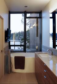 40 small bathroom ideas that are effortlessly elegant. Choosing The Right Bathtub For A Small Bathroom