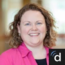 Elizabeth Hammer's Instagram, Twitter & Facebook