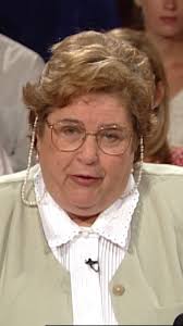 Fast food manager Phyllis claims her former employee Bethany hit her