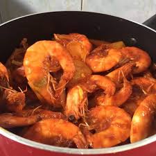 Kat kedai makan pun sama jugak. Resepi Udang Masak Merah Yang Menyelerakan Untuk Berbuka Puasa What Happen