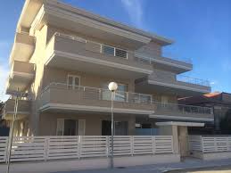 Scopri tutti gli annunci privati e di agenzie e scegli con immobiliare.it la tua futura casa. Immobili Realizzati Gruppo Moreschini