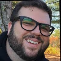 Lara Whiteley's Instagram, Twitter & Facebook