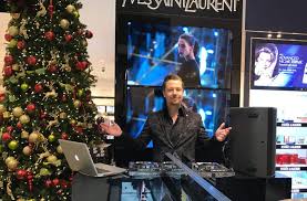 Gutscheine im wert von 10, 20 und 50 euro erhalten sie online oder in der tourist information. Dj Wiesbaden Ihr Wiesbadener Event Und Hochzeits Dj