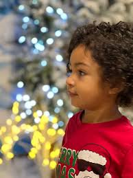 Children's Christmas presentation photo